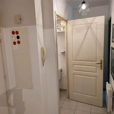 2 Pieces Apartment